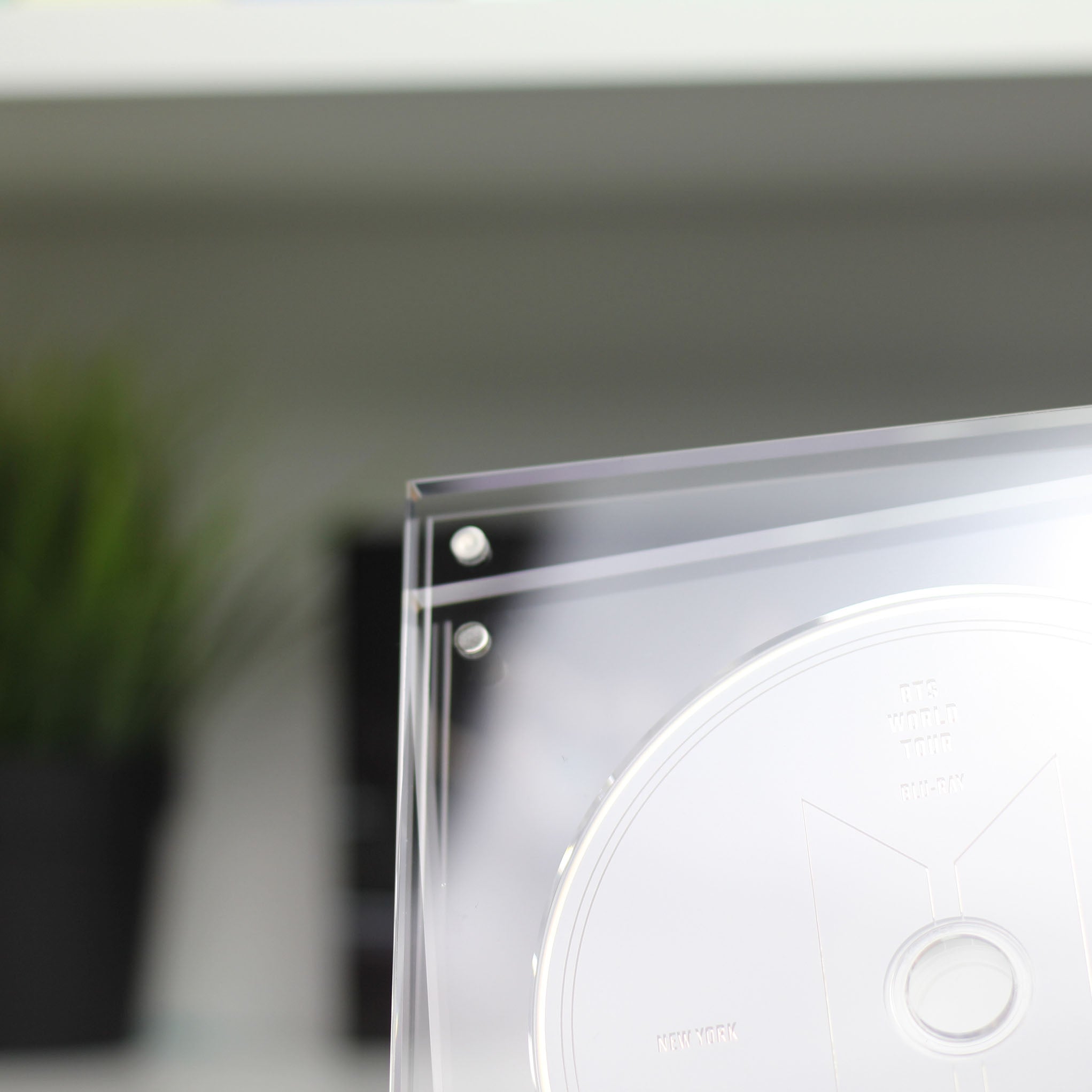Acrylic Disc Frame - Clear - Prism Platinum